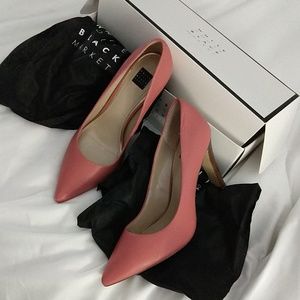 WHBM Abby Adobe Stack pump